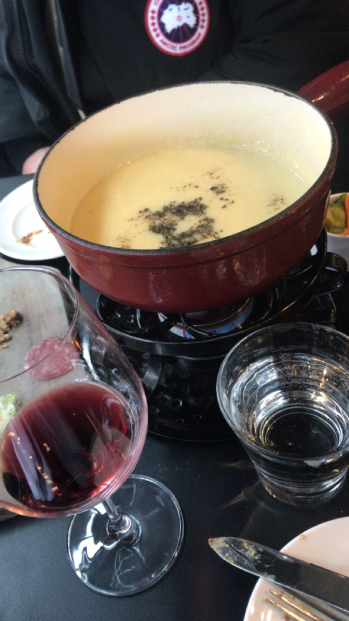 EC26B094-10A2-4299-AA8C-394EE81D0249