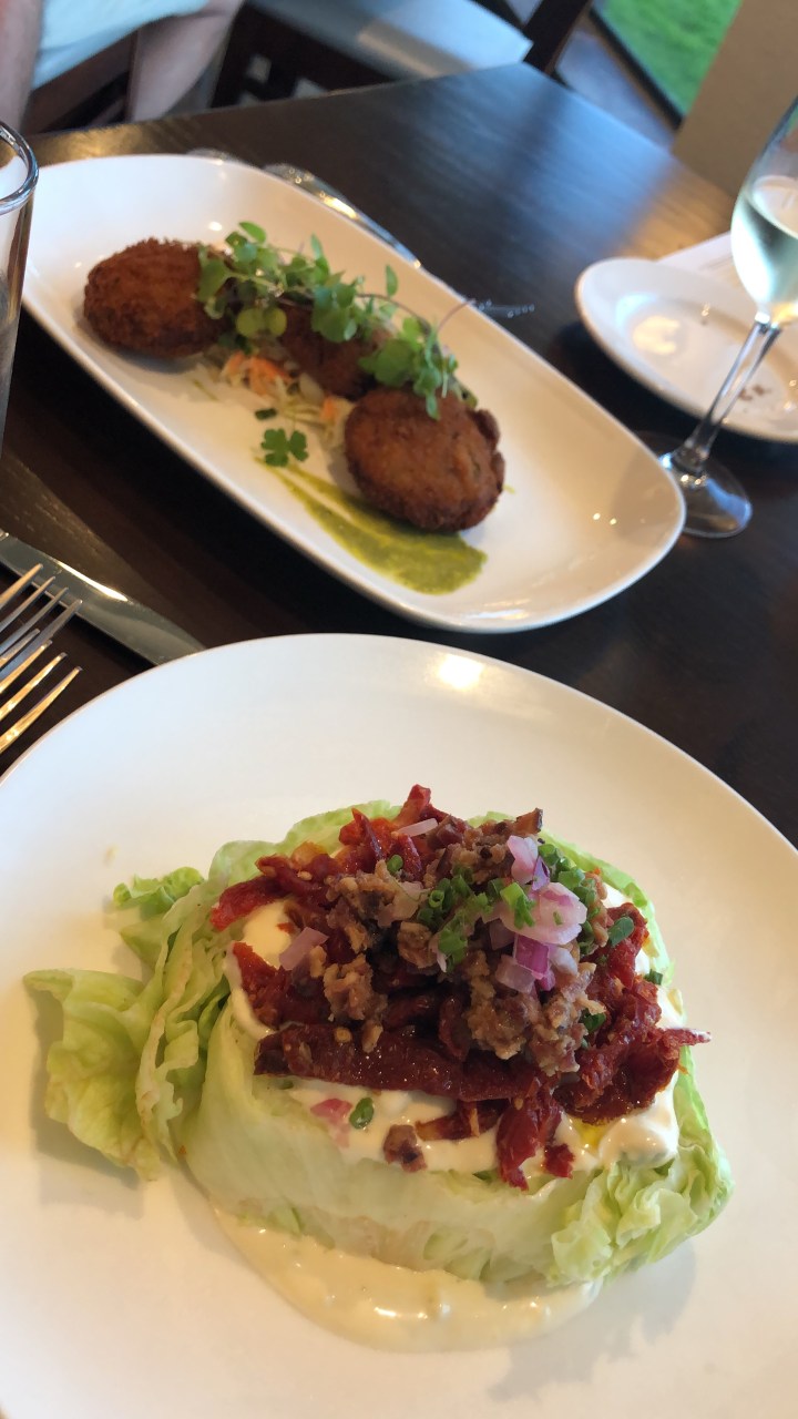 8E99D6E3-A08E-4254-AD95-C90A74B9944C